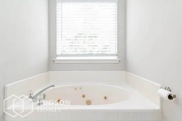 9150 Tarnwood Dr — Photo 12