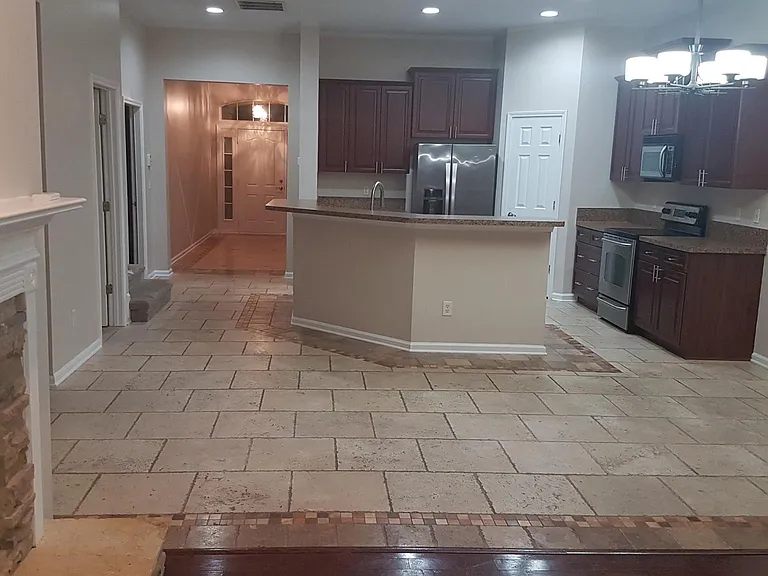 6319 Endelstow Ln — Photo 7