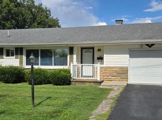 129 Ash Ln, Blanchester, OH 45107
