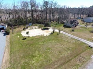 103 Wadsworth Ln, New Bern, NC 28562