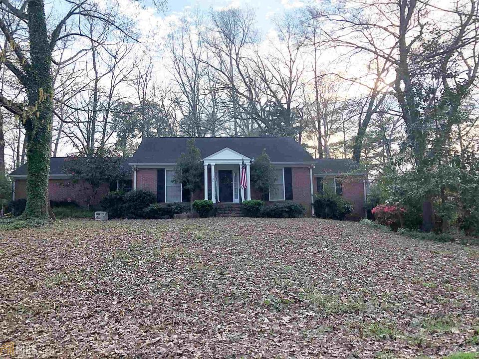 1st image of 126 Woodland Dr