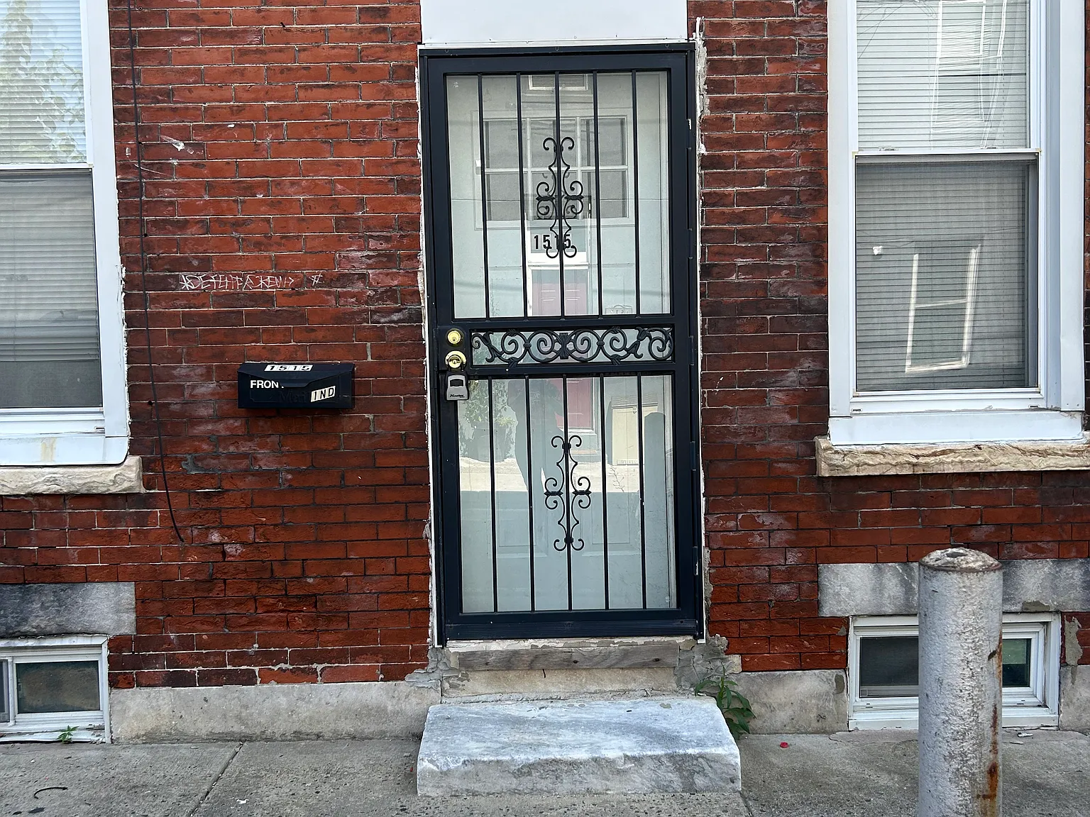 2 bed, $1,700 — Photo 1