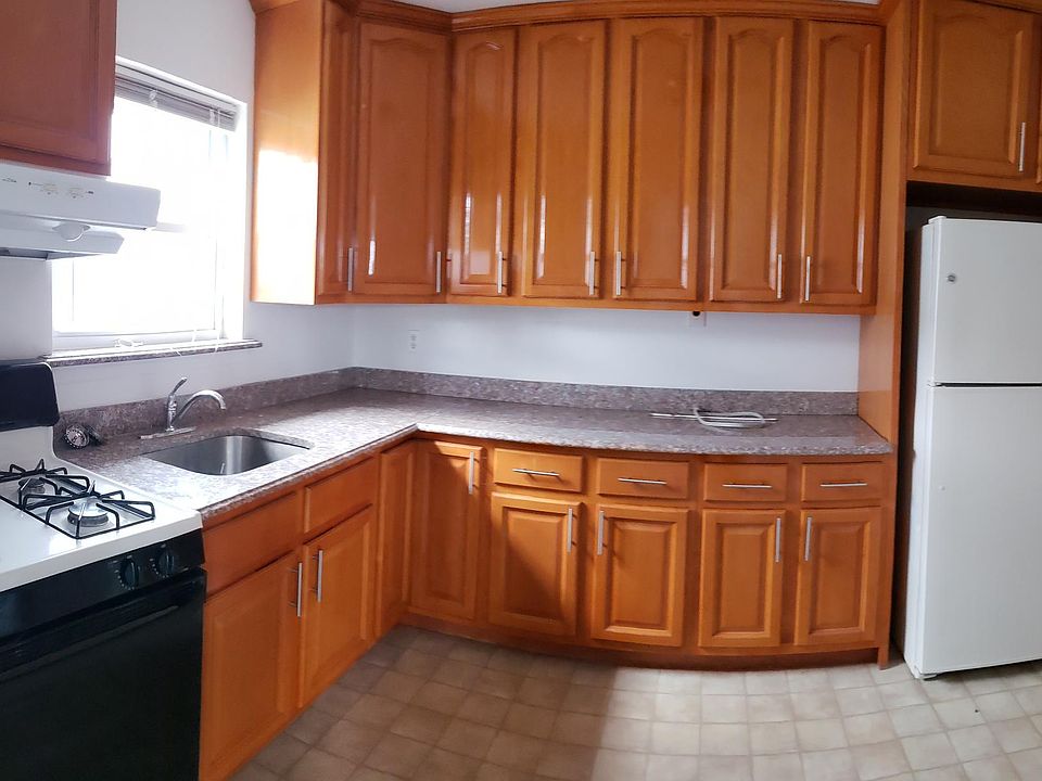 1st image of 14628 27th Ave