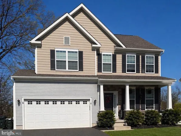 6 Buck Ln, Mount Laurel, NJ 08054