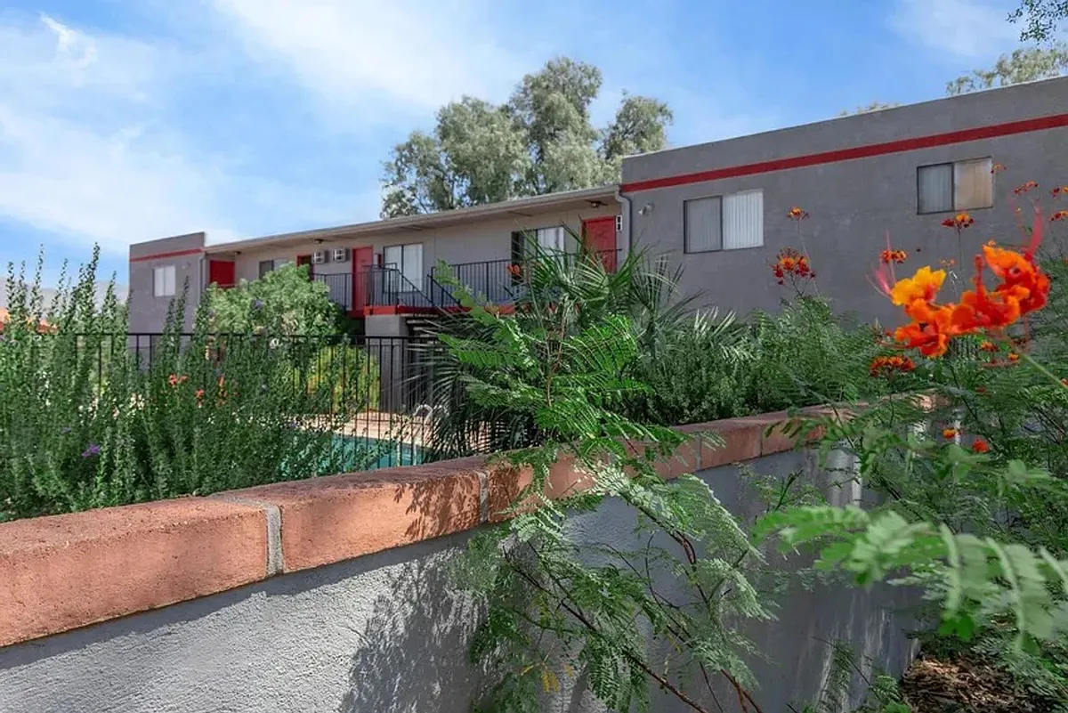 Building Photo - UNITS NOW AVAILABLE - ONE MONTH FREE!!