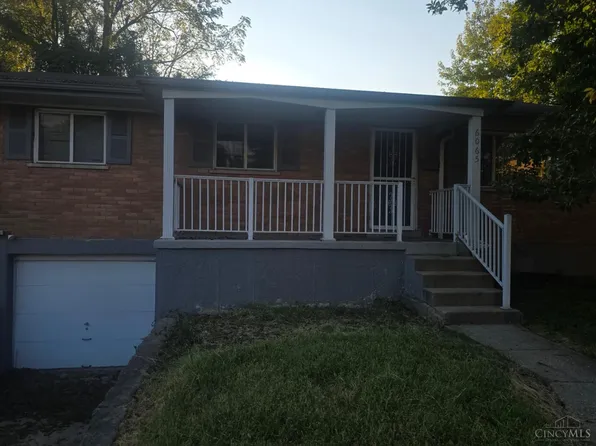 6065 Waldway Ln, Cincinnati, OH 45224