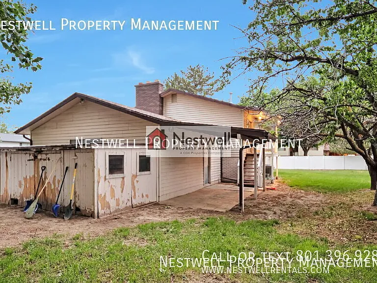 815 E Dusty Rock Pl — Photo 29