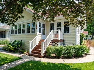 599 S Hawthorne Ave, Elmhurst, IL