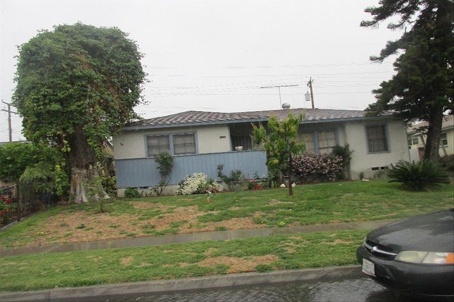 1st image of 7725 Bradwell Ave