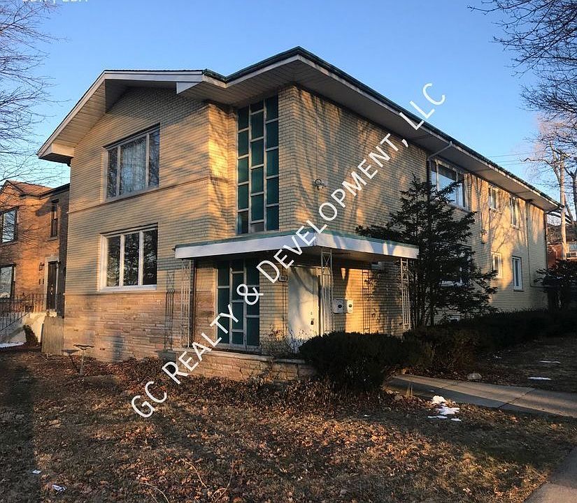 1st image of 10650 S Claremont Ave #1