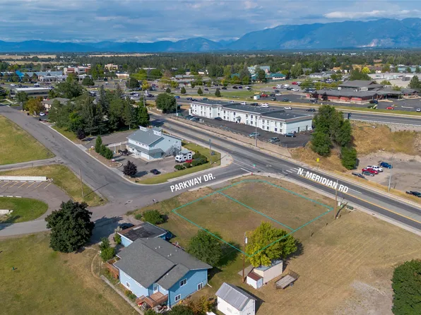 2 & 4 Parkway Dr, Kalispell, MT 59901
