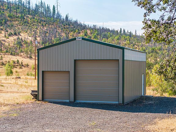 4th image of 5498 Butte Falls Hwy