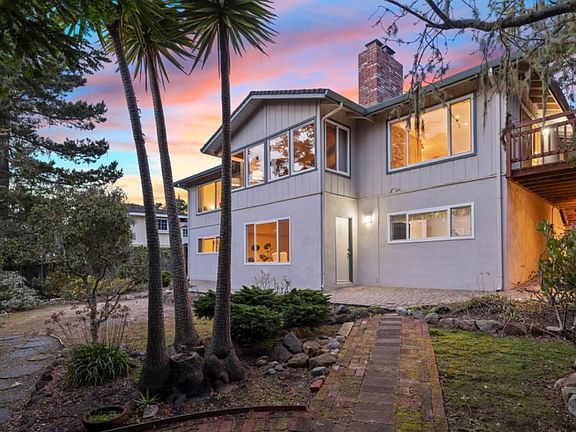 3rd image of 3076 Strawberry Hill Rd