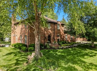 4695 Stonebridge Ct, Columbus, IN 47201