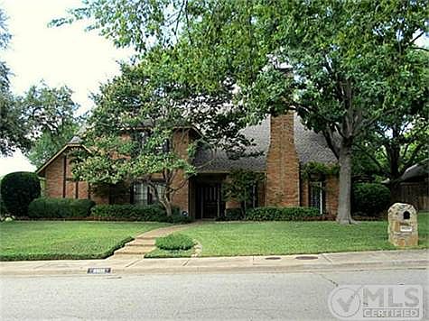 1st image of 8609 Vista View Dr
