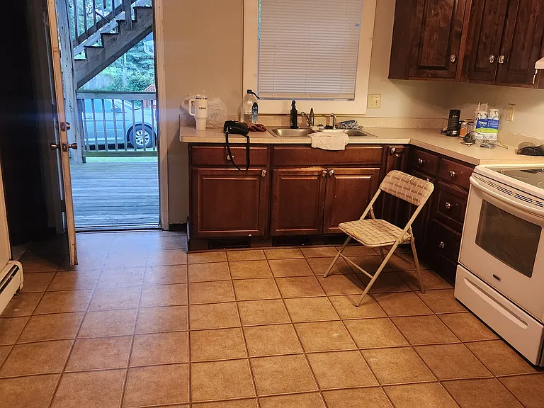 34 Front Ave #1 — Photo 16