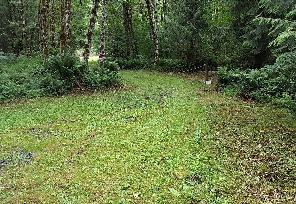 1st image of 130 Raydel Dr