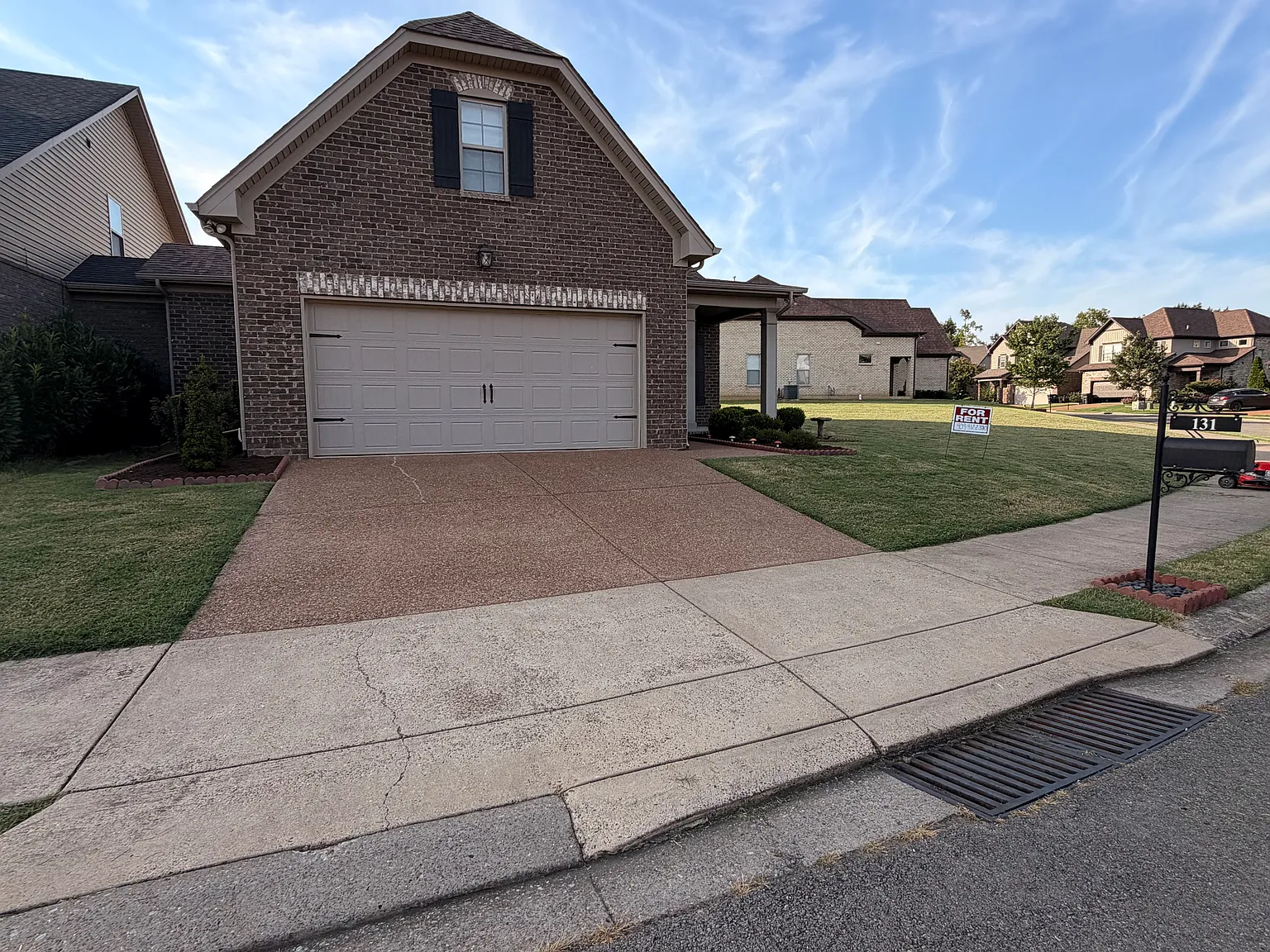 3 bed, 1435 sqft, $2,200 — Photo 1