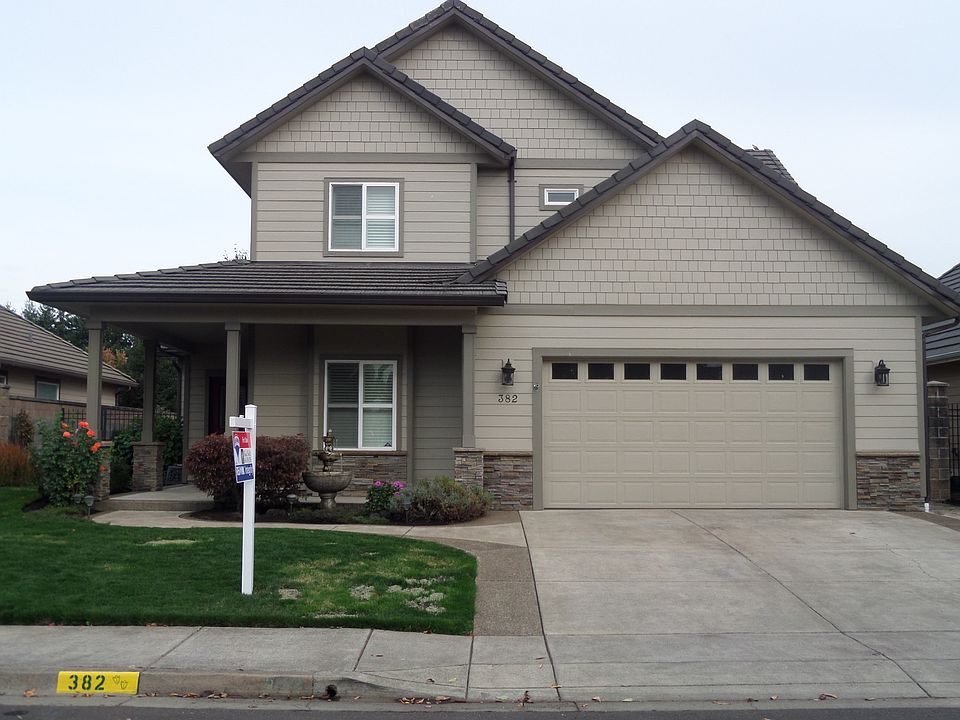 1st image of 382 Pebble Beach Dr