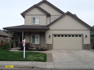 382 Pebble Beach Dr, Creswell, OR 97426