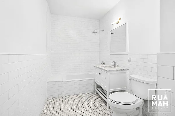 Rented by Rumah Realty Inc | media 13