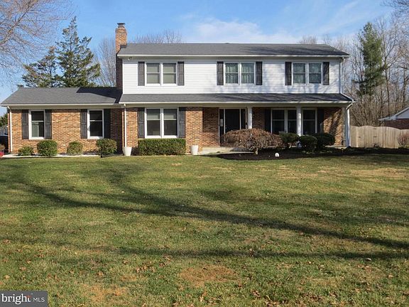2nd image of 523 Ponderosa Dr