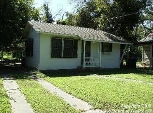 1134 North Ctr, San Antonio, TX 78202