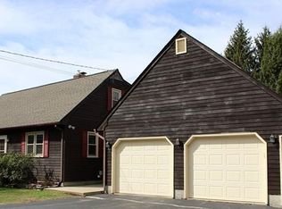 111 N Windham Rd, Windham, CT 06280