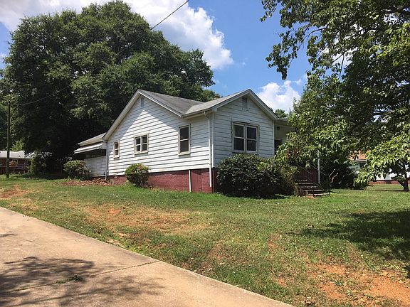3rd image of 230 Ferstl Ave