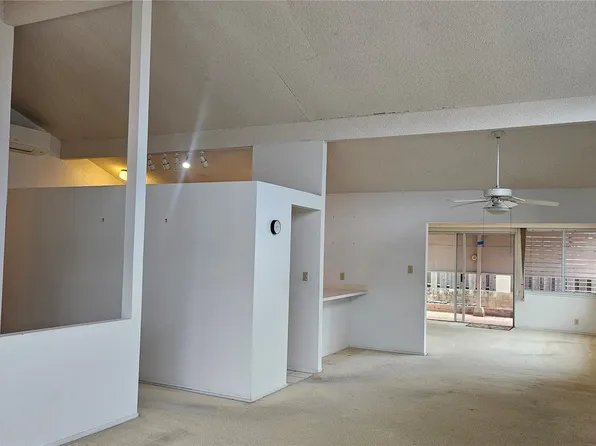 590 Keolu Dr, Kailua, HI 96734