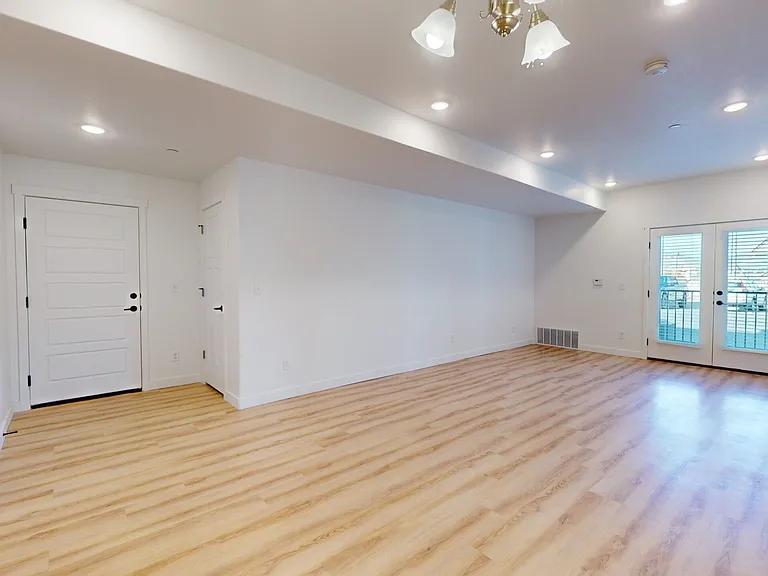 1149 S 250 W #312 — Photo 2