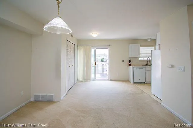 1337 S Washington Ave — Photo 21