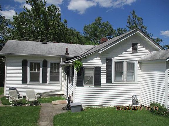 5th image of 645 Verge St