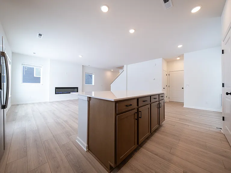 1111 149th St W — Photo 9