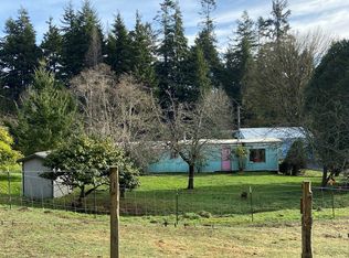 94273 20th Ln, Coos Bay, OR 97420