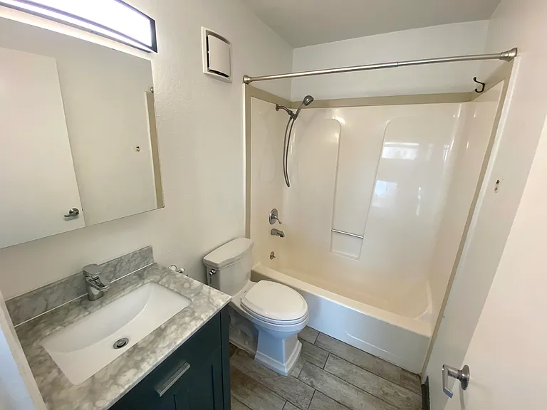 801 Minnesota St #19 — Photo 6