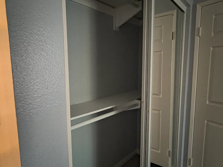 5530 Owensmouth Ave #233 — Photo 23