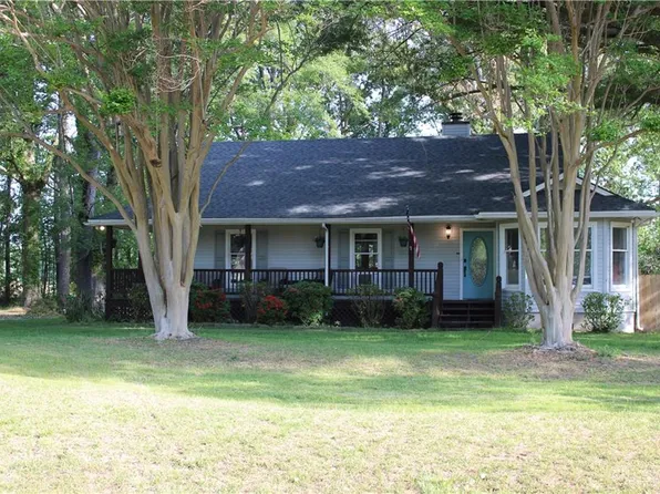 111 N Marshall Rd, Shawboro, NC 27973