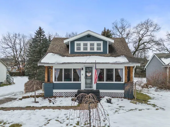 826 Olive St, Oxford, MI 48371