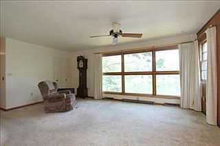 3rd image of 8752 E Oak Dr