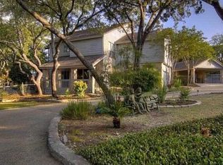 10106 Circle East Trl, Helotes, TX 78023