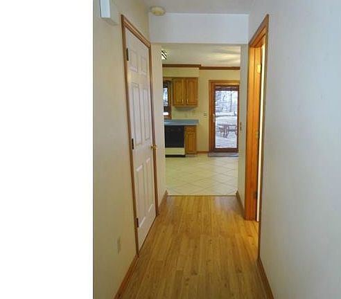3rd image of 315 Ashland Ave