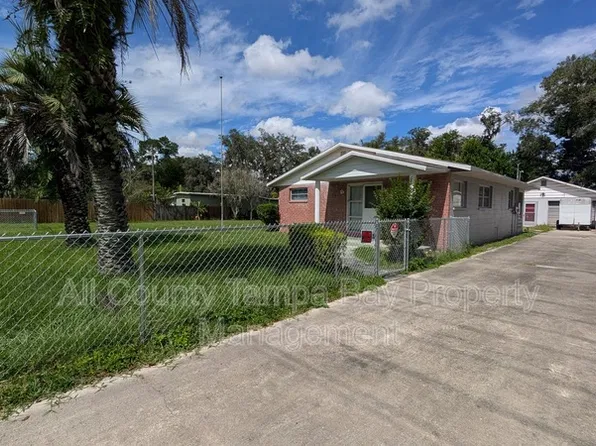 38327 Palm Grove Dr, Zephyrhills, FL 33542
