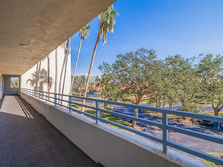 7902 Sailboat Key Blvd S #206 — Photo 47