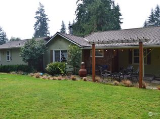 7710 218th St SW, Edmonds, WA 98026