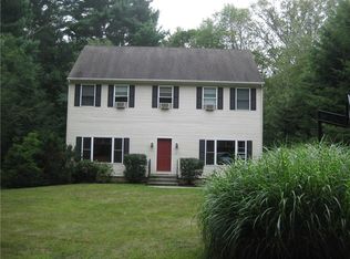 34 Tiffany Rd, Coventry, RI 02816