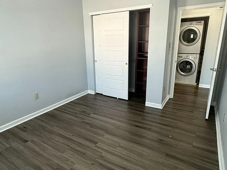 211 Saddlebrook Dr — Photo 25