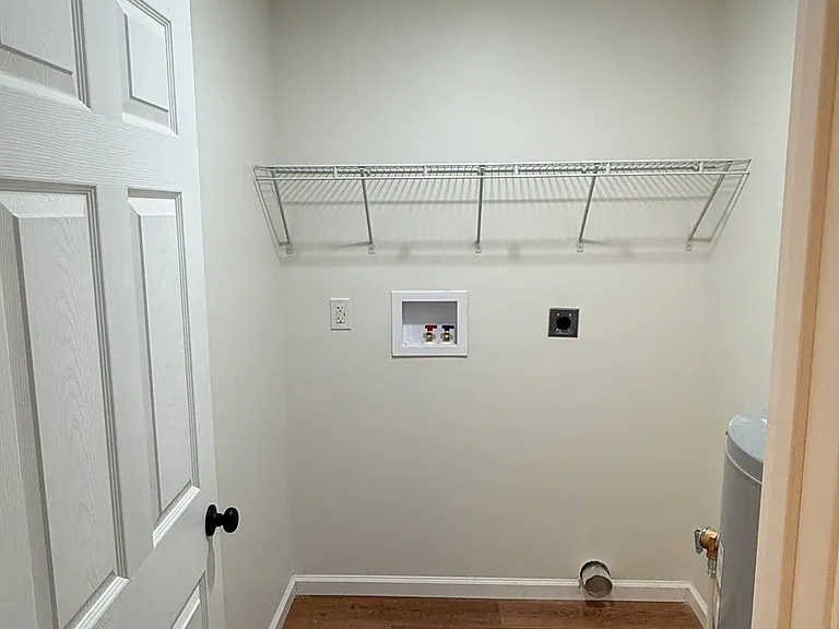 156 6th St #1 — Photo 34