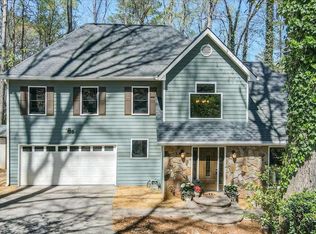 870 Mitsy Ridge Dr, Marietta, GA 30068