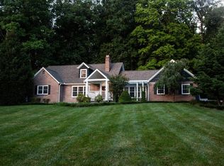 3215 Gibbs Dr, Knoxville, TN 37918